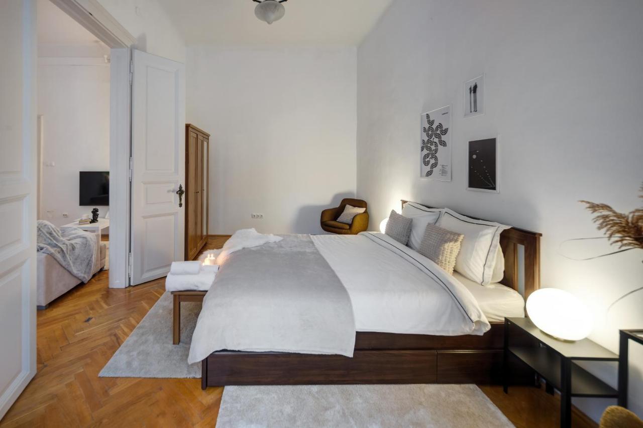 Felsoerdosor Residence Budapest Extérieur photo